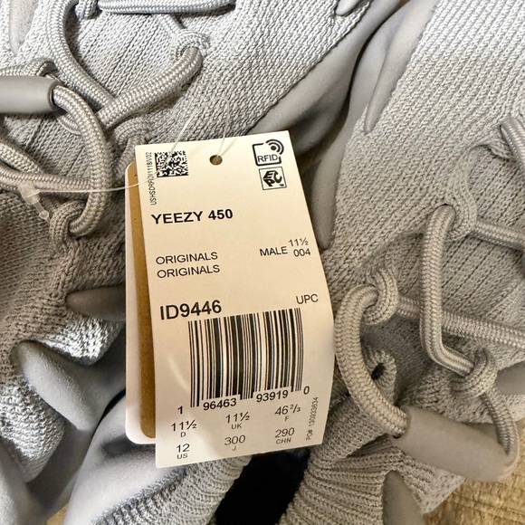 NEW Adidas Yeezy 450 Stone Grey Men’s Size 12 - ID9446 - Picture 8 of 8